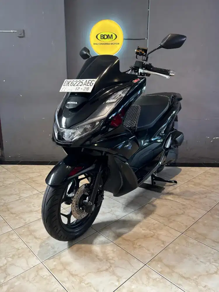 Dp 1 jt Honda PCX. 160 CC thn 2023 cash. Bali dharma motor.