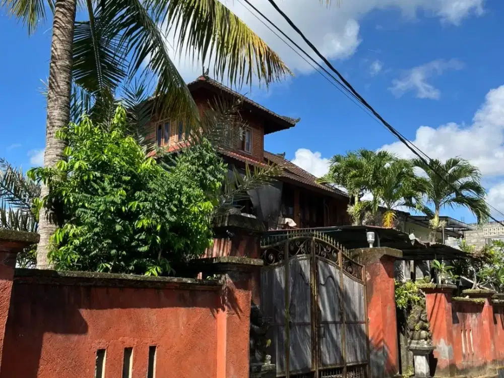DIJUAL 2 BIDANG TANAH + BANGUNAN LUAS 407 M2 DI ABIANSEMAL, BADUNG