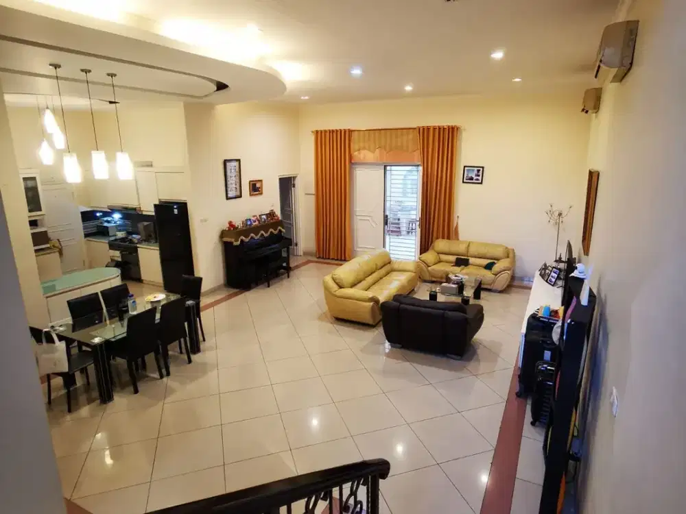 Rumah Pik1 Bgm Uk 12X25 Semi Furnish,Rapih,Renov,Selatan Posisi Boulevard