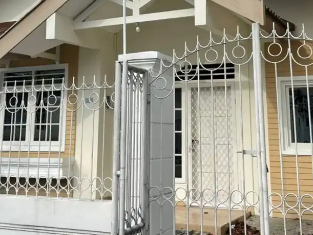 Rumah Hook Siap Huni Lokasi Sutorejo  Surabaya