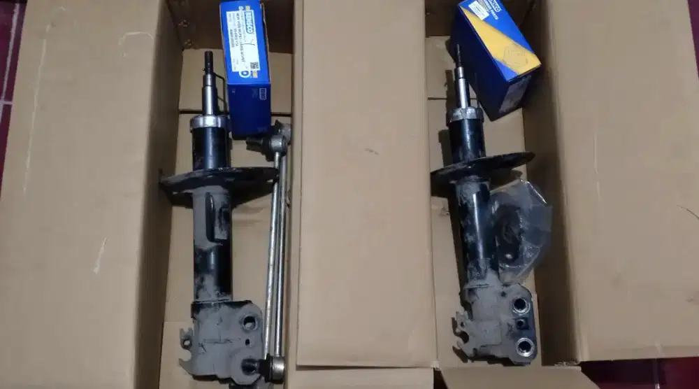 Shocbreker Depan Yaris Bakpao