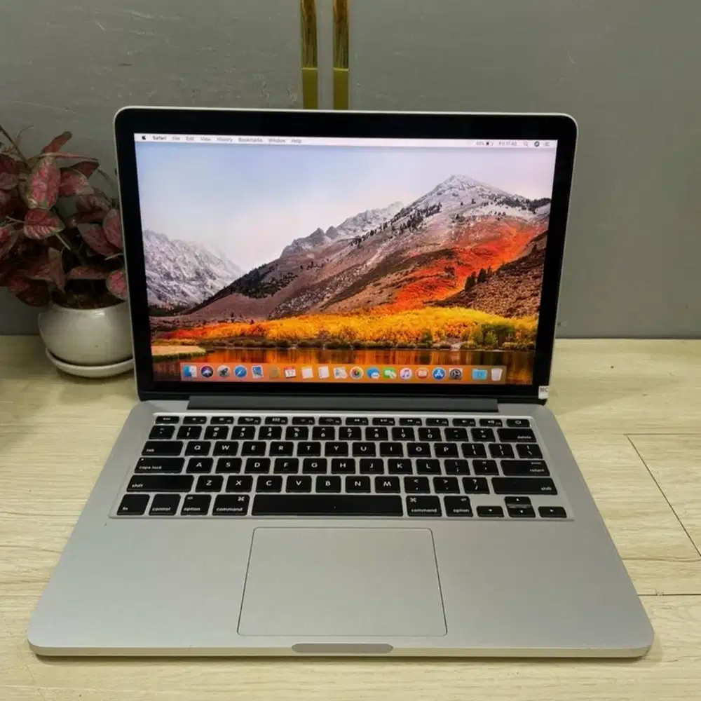 laptop macbook pro 2015 core i5 ram 8gb ssd 256gb DL-ETM