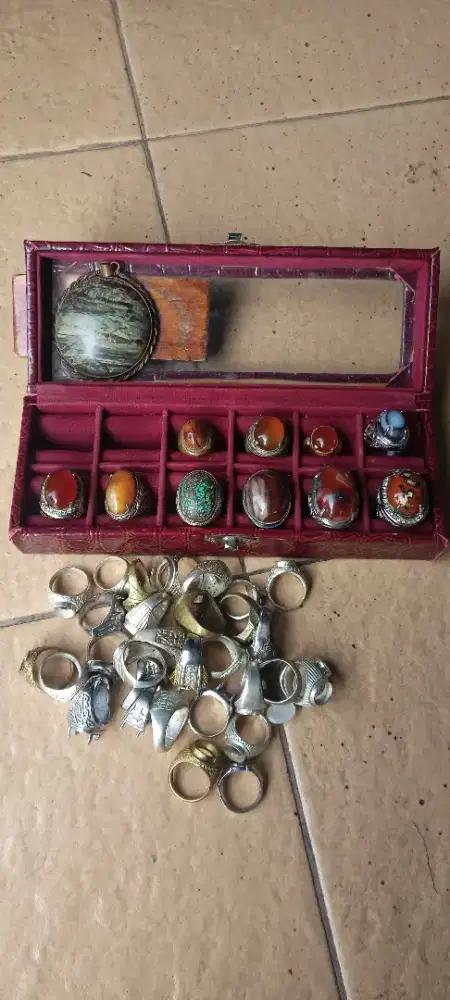 Aneka batu akik