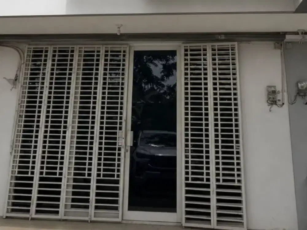 RUKO PARKWAY PAKUWON CITY MURAH SIAP BEROPERASI