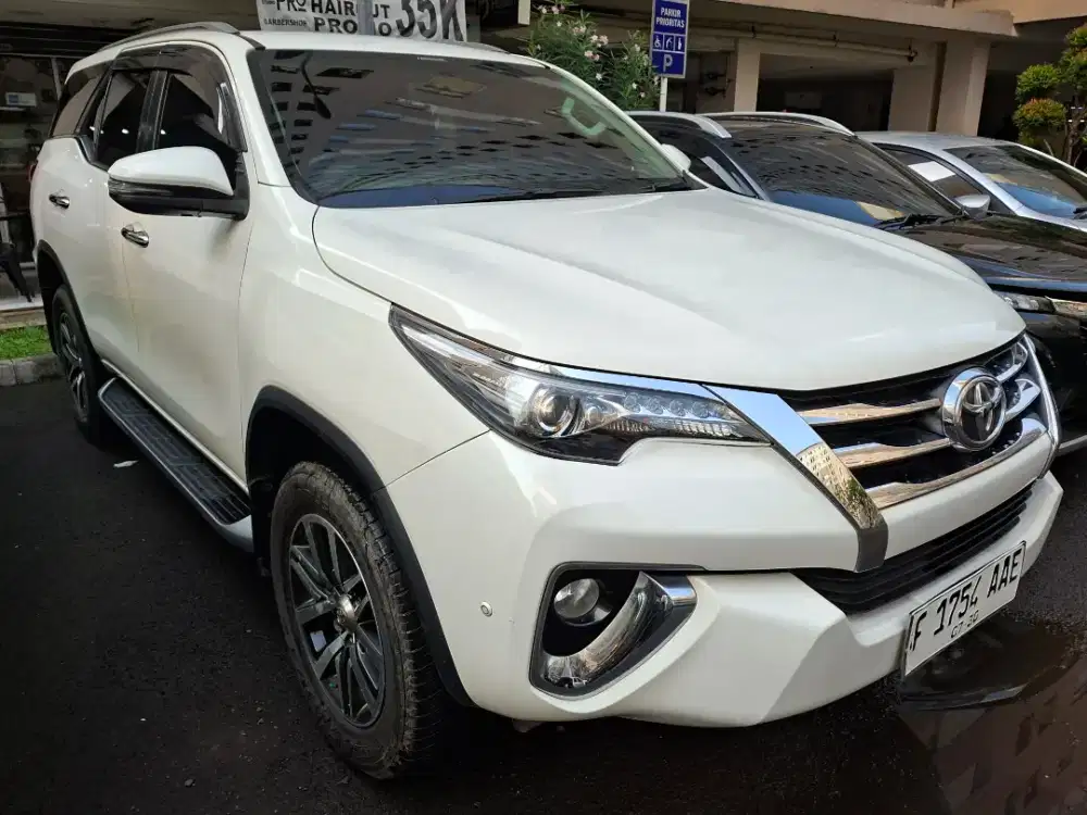 Fortuner VRZ 2.4 Diesel A/T 2020 ex Artis DPR Km30rb