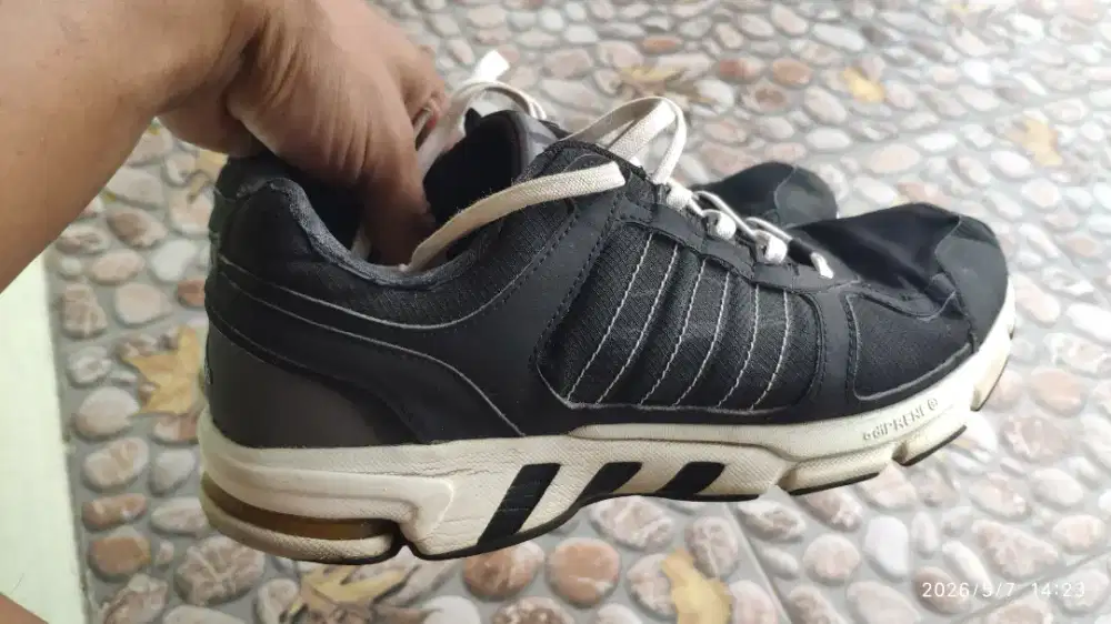 Adidas equipment size 41