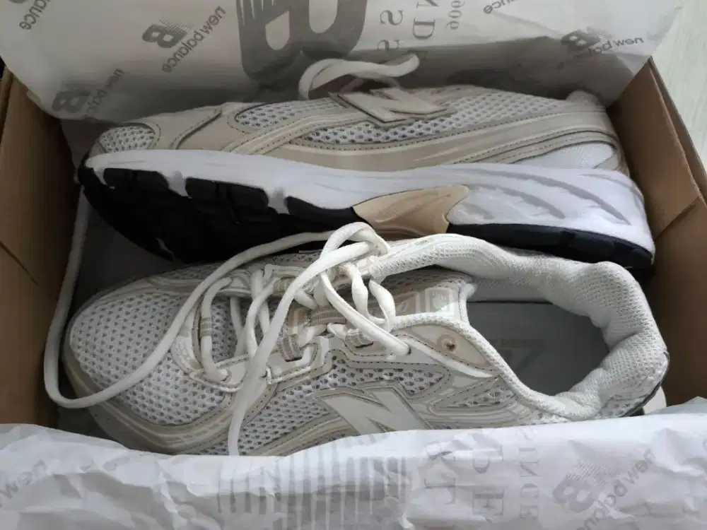 Sepatu Sneaker New Balance 740 White (NEGO)