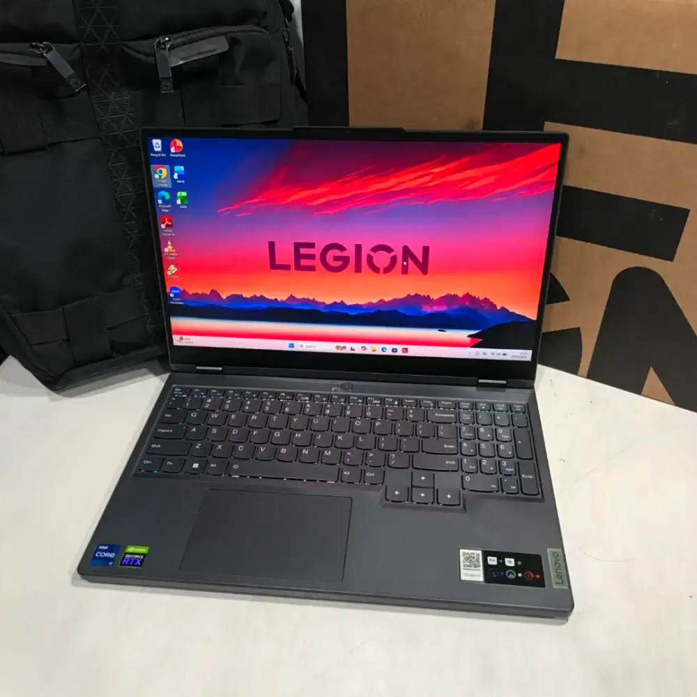 Lenovo legion 5 15IAH7 Intel core i7-12700H 16gb ssd 512gb RTX 3050 ti