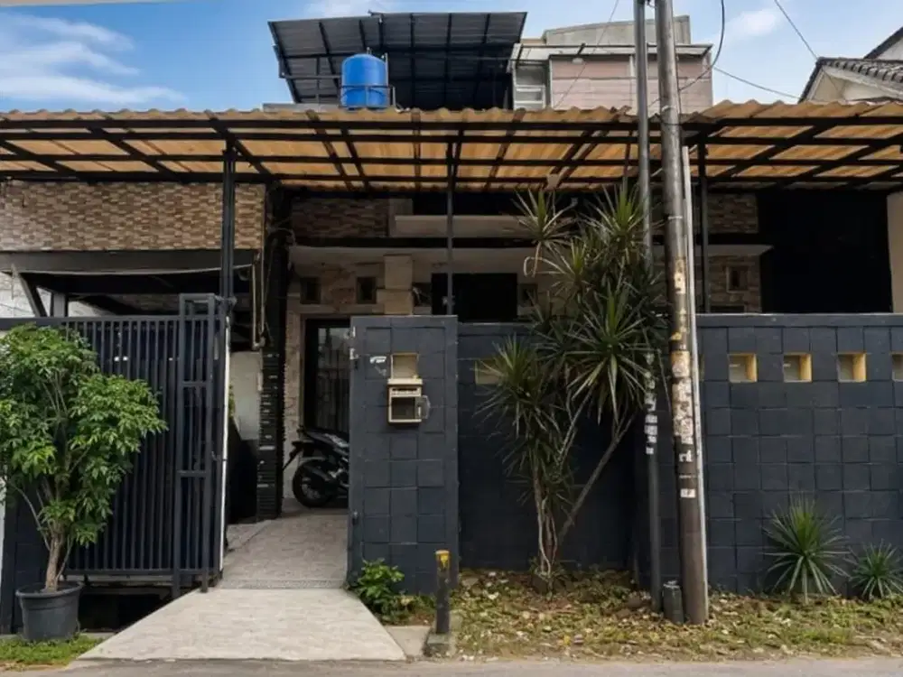 DIJUAL RUMAH HOEK 3,5 LANTAI –   MERUYA SELATAN, Jakbar