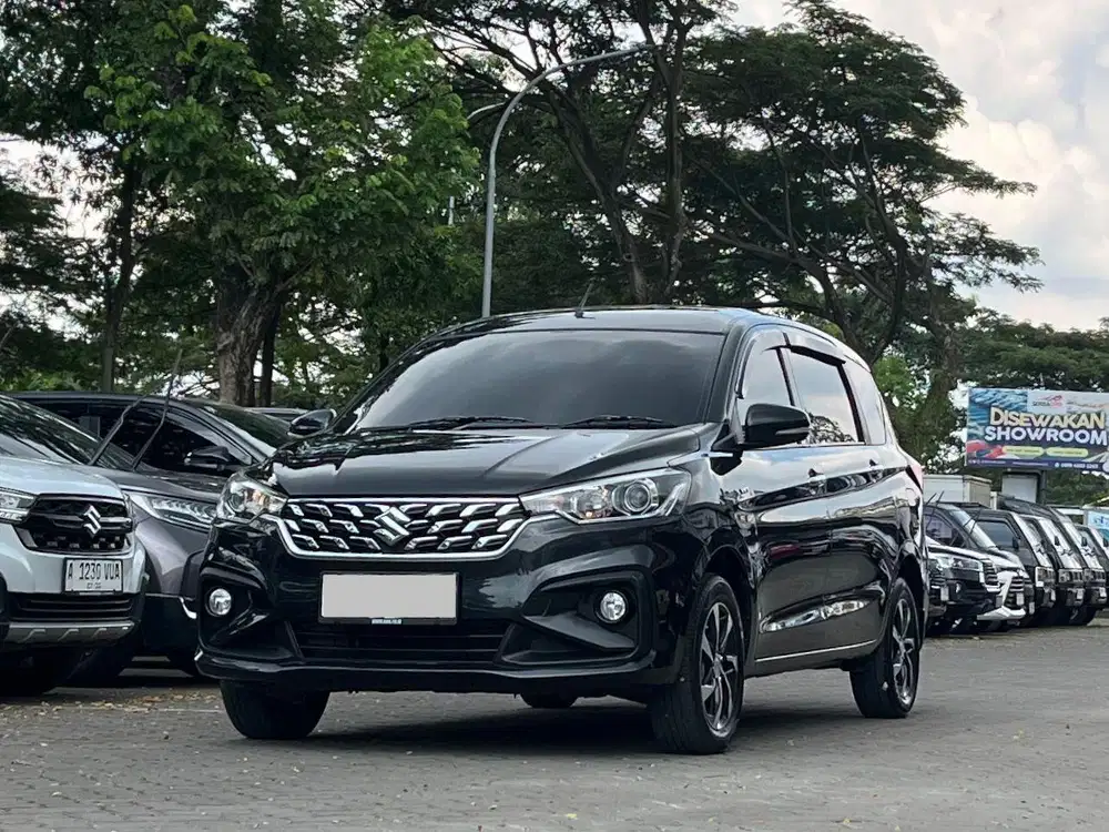 SUZUKI ERTIGA GX HYBRID 1.5 AT MATIC 2023 HITAM, KM 46RB