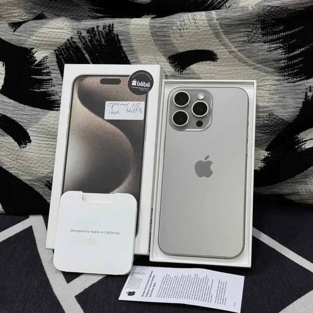 iPhone 15 Pro Max Natural Titanium 256 GB iBox