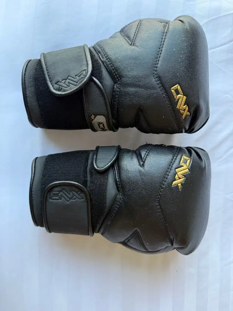 Dijual sarung tinju ONX X-Factor