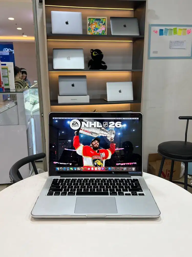 MacBook Pro Retina Early 2015 i5 16/512GB