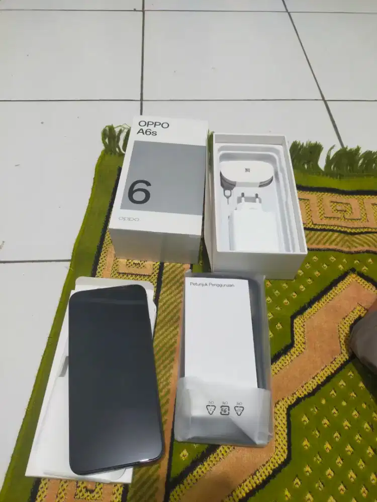 Oppo A6S 8/128 coklat, buka dus doang