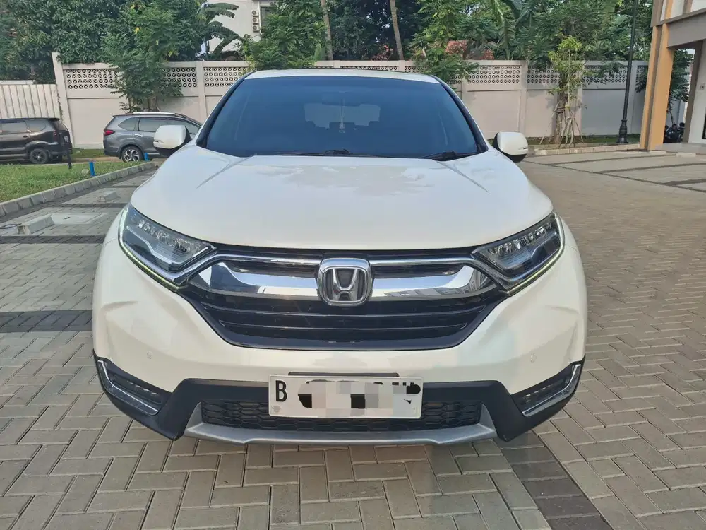 Honda CR-V Turbo Prestige 2018 Putih - Sangat Terawat