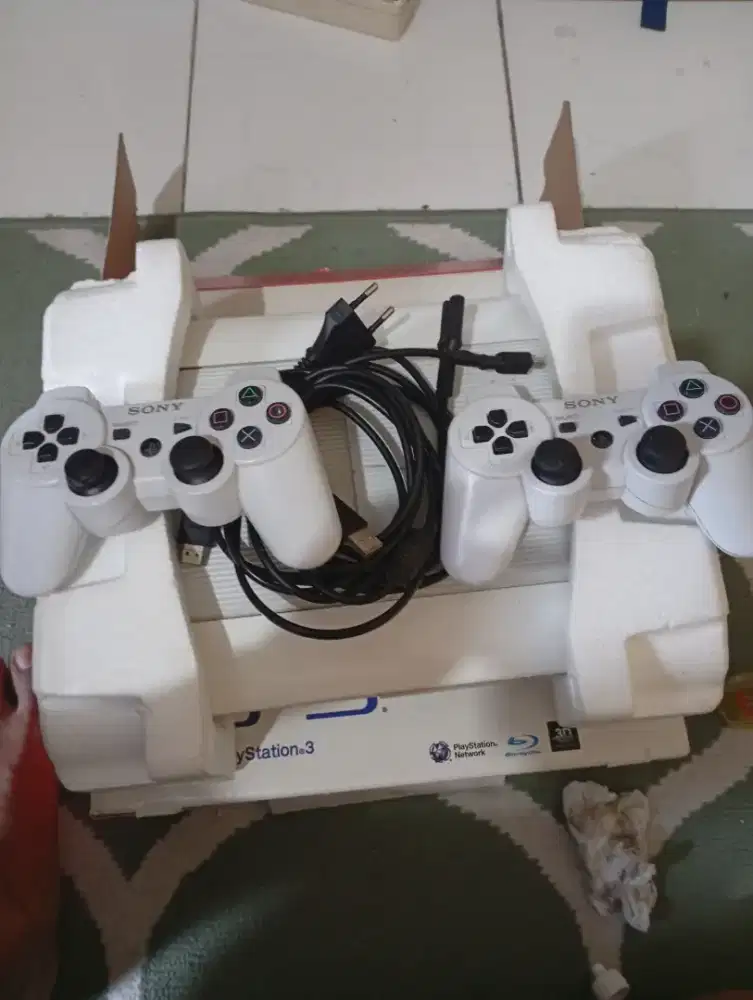 PS3 slim hardisk 500gb  komplit stick ORI 2