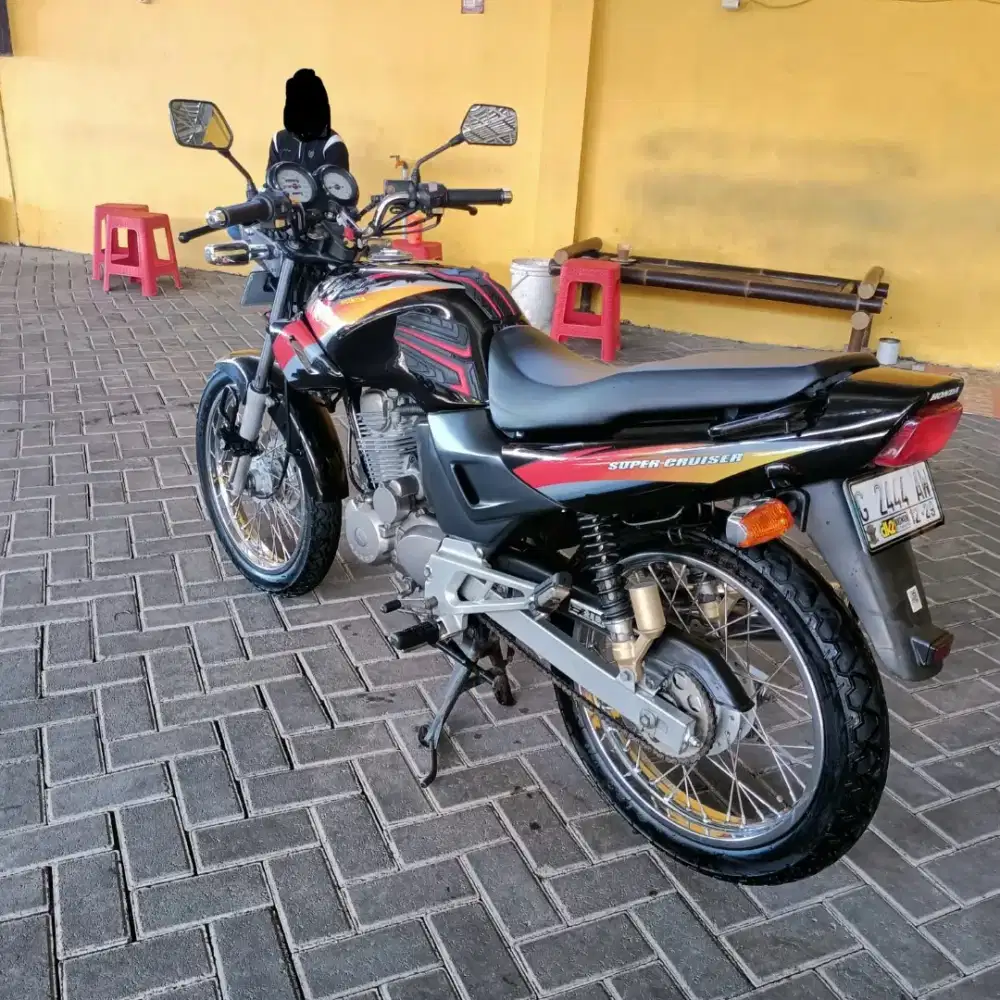 Motor Tiger 2001