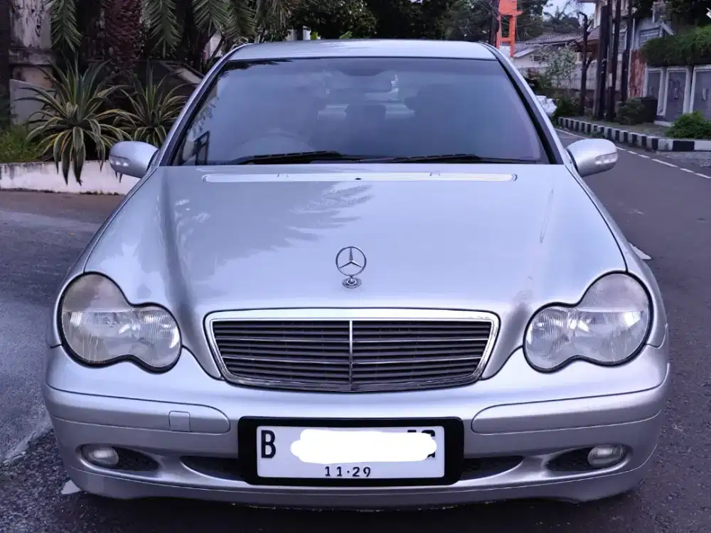 Mercedes Benz C180 2004 kompresor silver