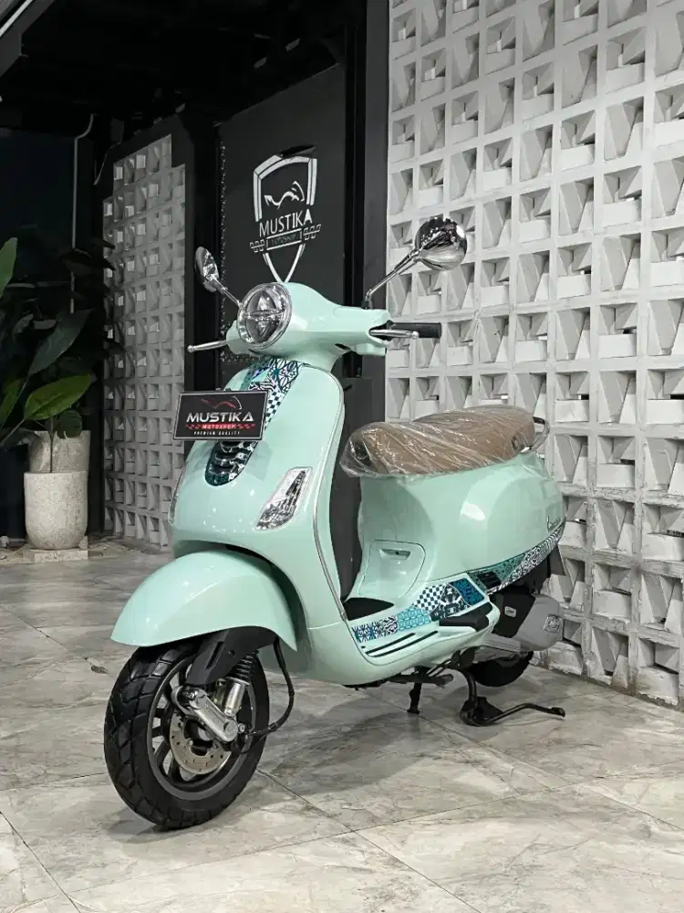 Limited‼️Vespa LX 125 BATIK Edition 2023. DANNY Mustika Motor Sulfat