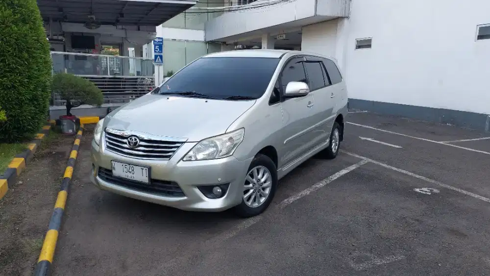 DIJUAL Toyota Kijang Innova Solar Tipe V