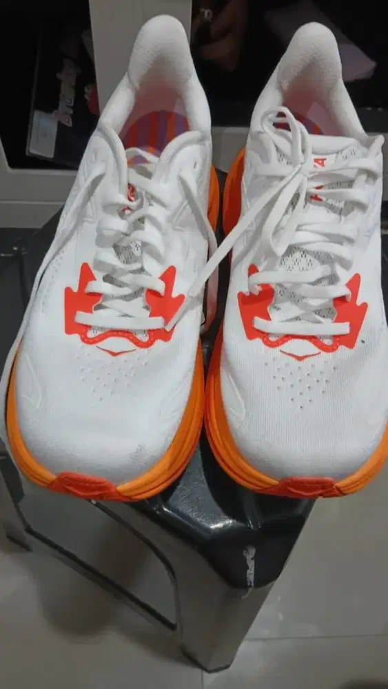 Sepatu Running Hoka clifton Ori