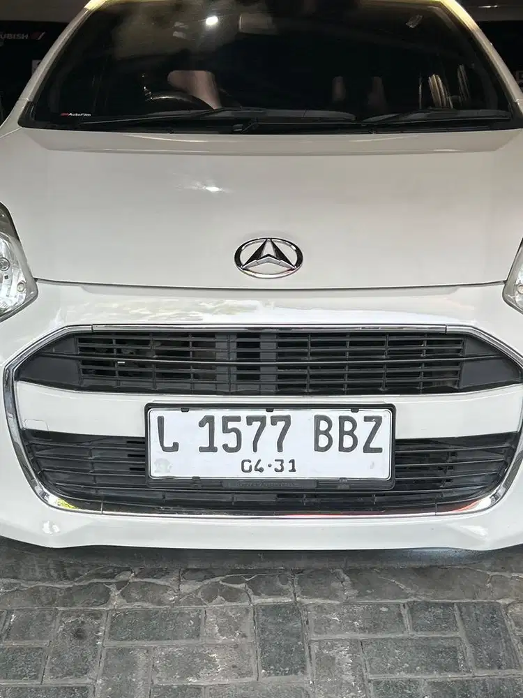 Daihatsu Ayla typeX th 2015