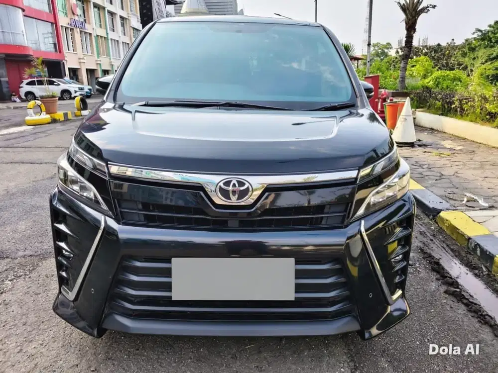 Toyota Voxy 2.0 Sunroof AT Hitam 2018 Km.47rb Good Conditi