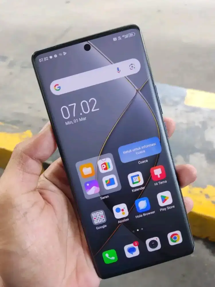 Tecno spark 20 pro plus 8+8/256 hp cas
