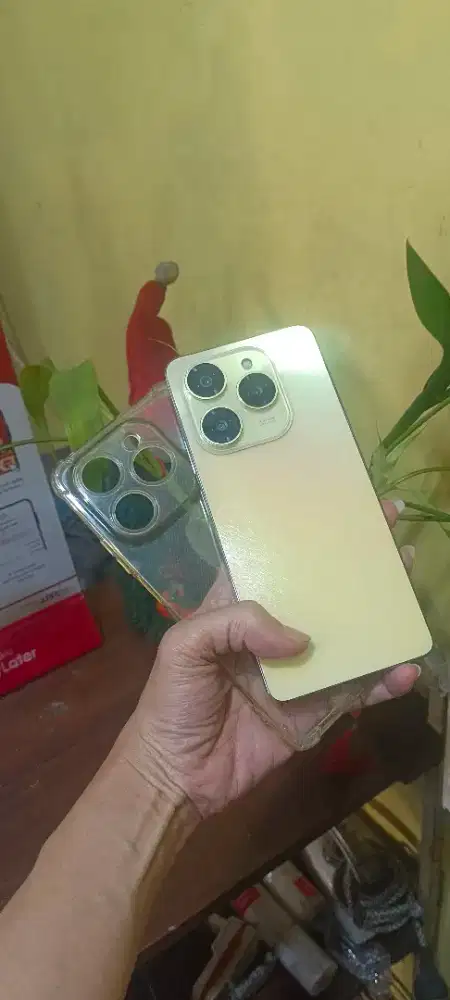 Hp casan :  spark 20 pro 8/256