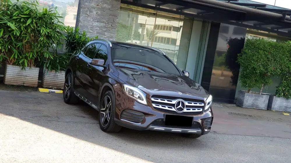 [ LOW KM ] Mercedes Benz Mercy GLA200 GLA 200 AMG X156 AT 2018/2019