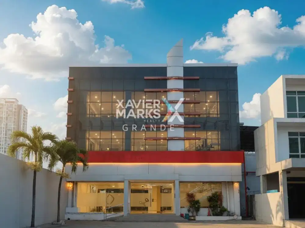 Dijual Gedung 3 Lantai lahan parkir luas Tengah Kota Malang