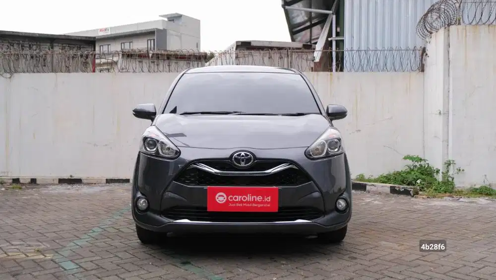 TOYOTA SIENTA V 1.5 AT 2020 ABU ABU