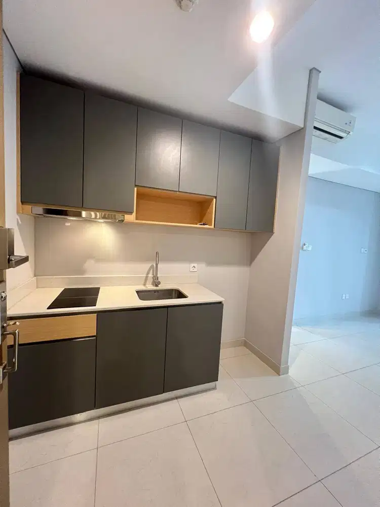 Disewakan Apartemen Taman Anggrek Residences 2 Bedrooms Semifurnish