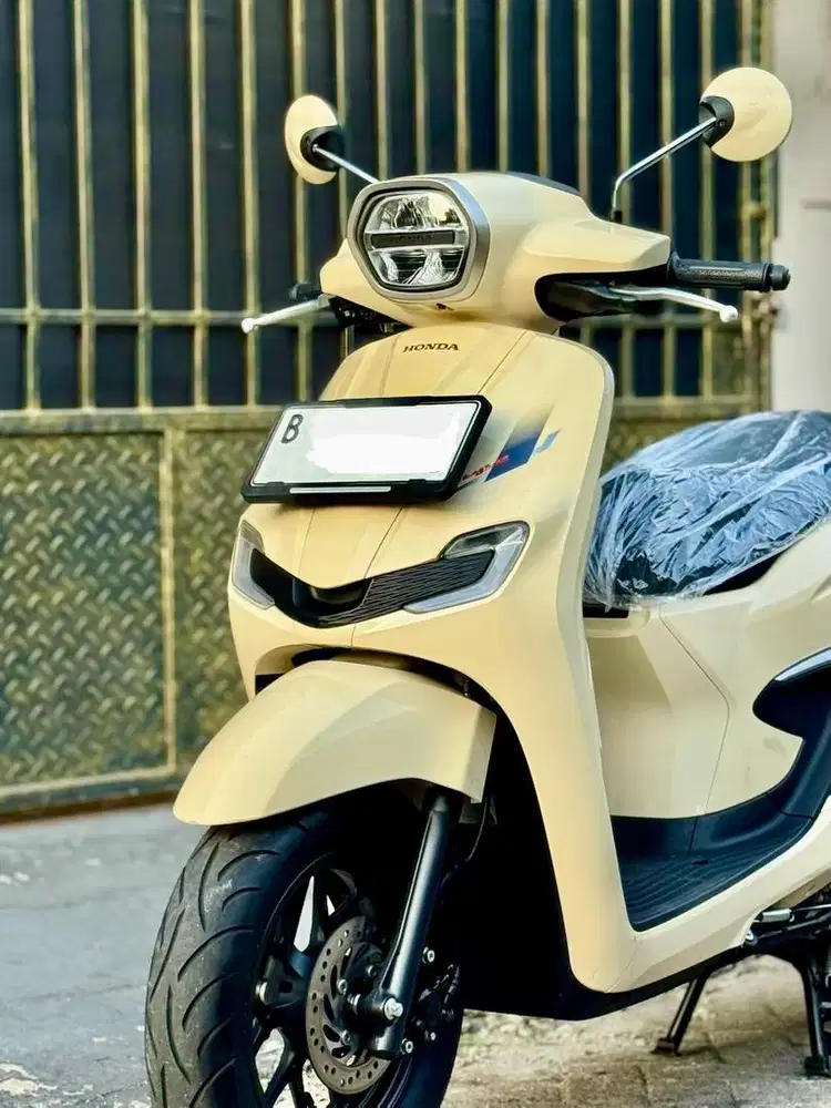 KM 72 KILO!! HONDA STYLO 160 CBS 2025 PAJAK BULAN 11-2026 LIKE NEW