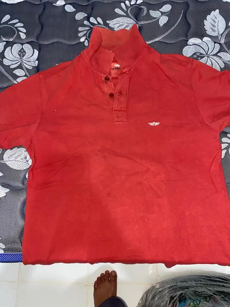 Kaos Pria Kerah