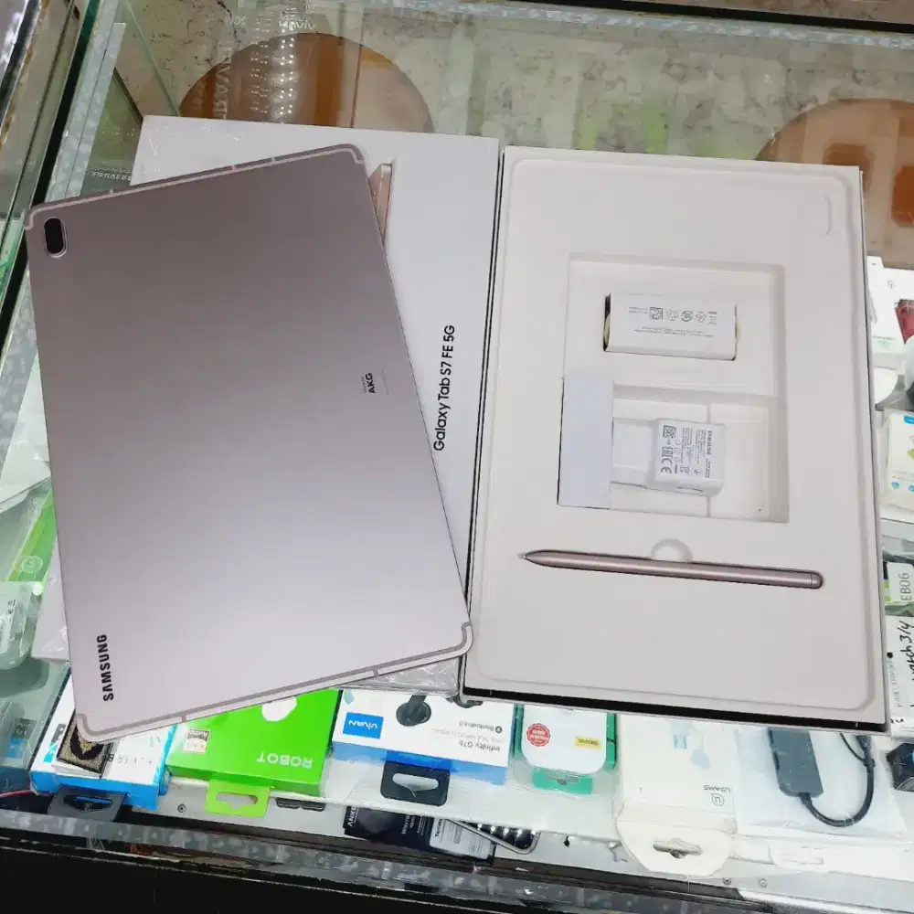 Samsung Tab S9 FE  5G 8/128 grs resmi