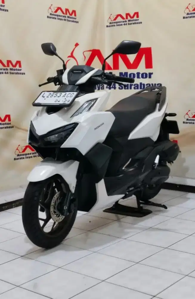 Ready Honda new vario 160 Cbs tahun 2024 Putih Doff