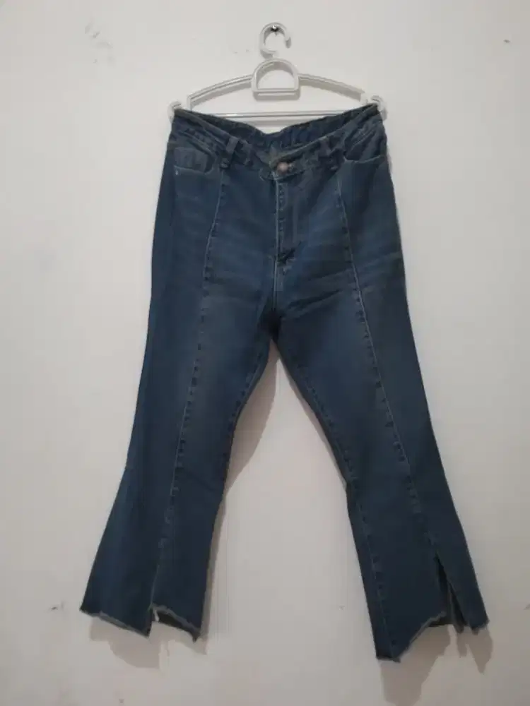 Dijual celana jean