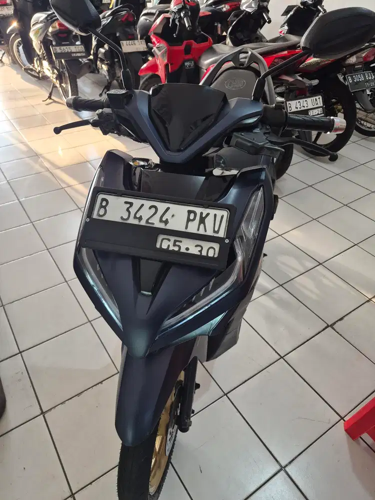 VARIO 125 ISS 2022 OKe  cas/ kredit DP 500