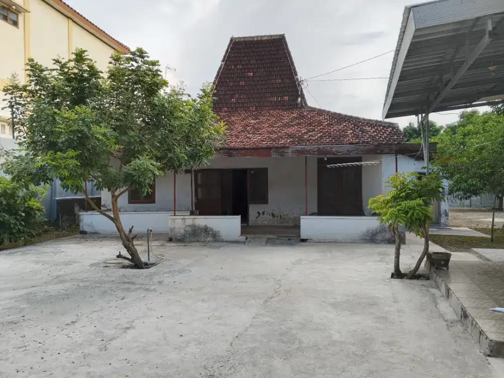 Rumah joglo lama dijual