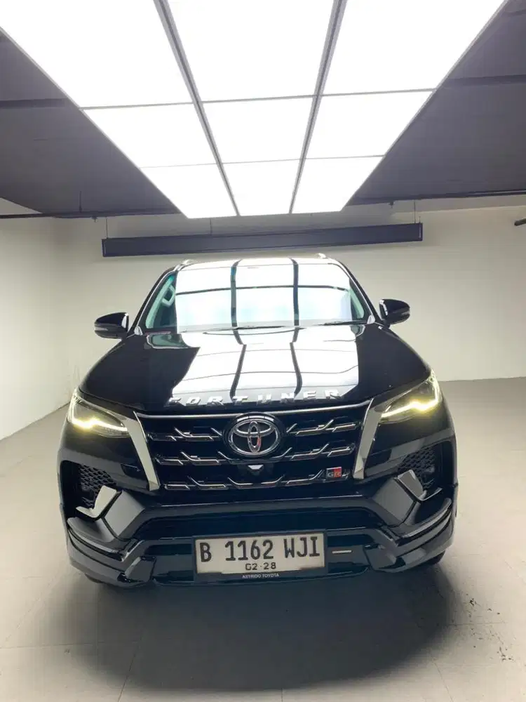 Toyota Fortuner VRZ 2.8 GR 2022 Diesel
