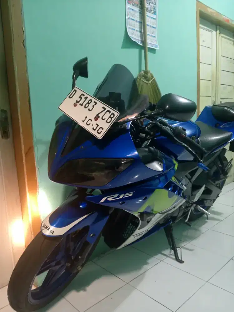 Yamaha R15 Surat  siap motor tinggal pake