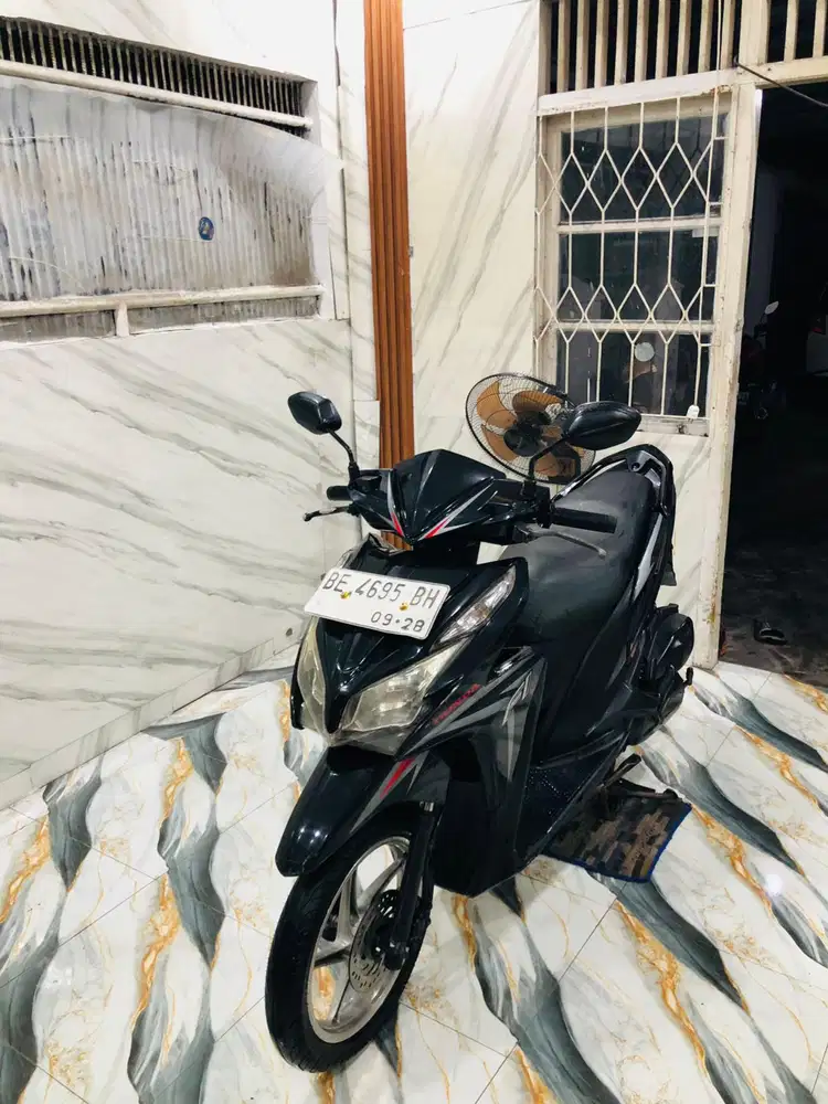 VARIO NEW KZR ISTIMEWA 2014 Pajak Hidup