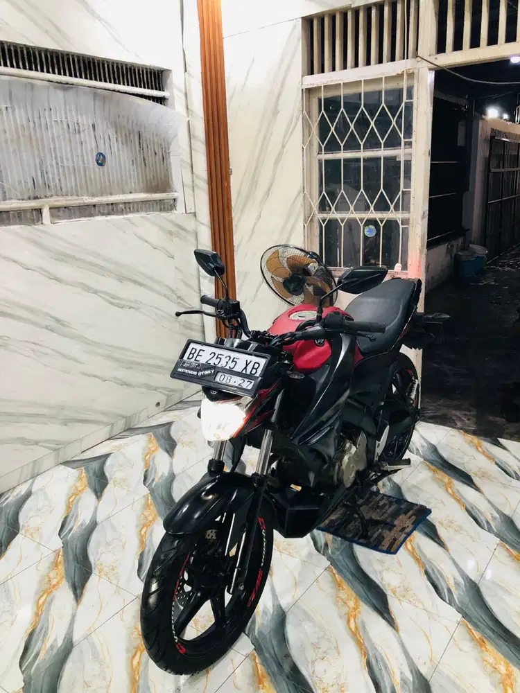 VIXION NEW R ISTIMEWA 2018 Pajak Hidup