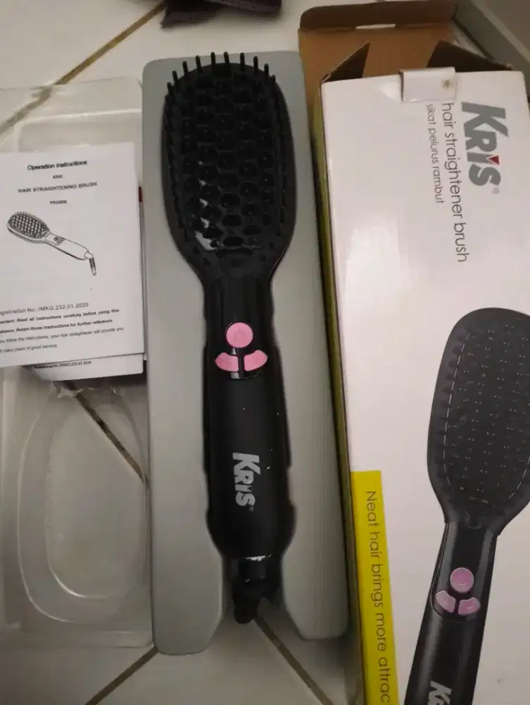 Sisir pelurus rambut KRIS