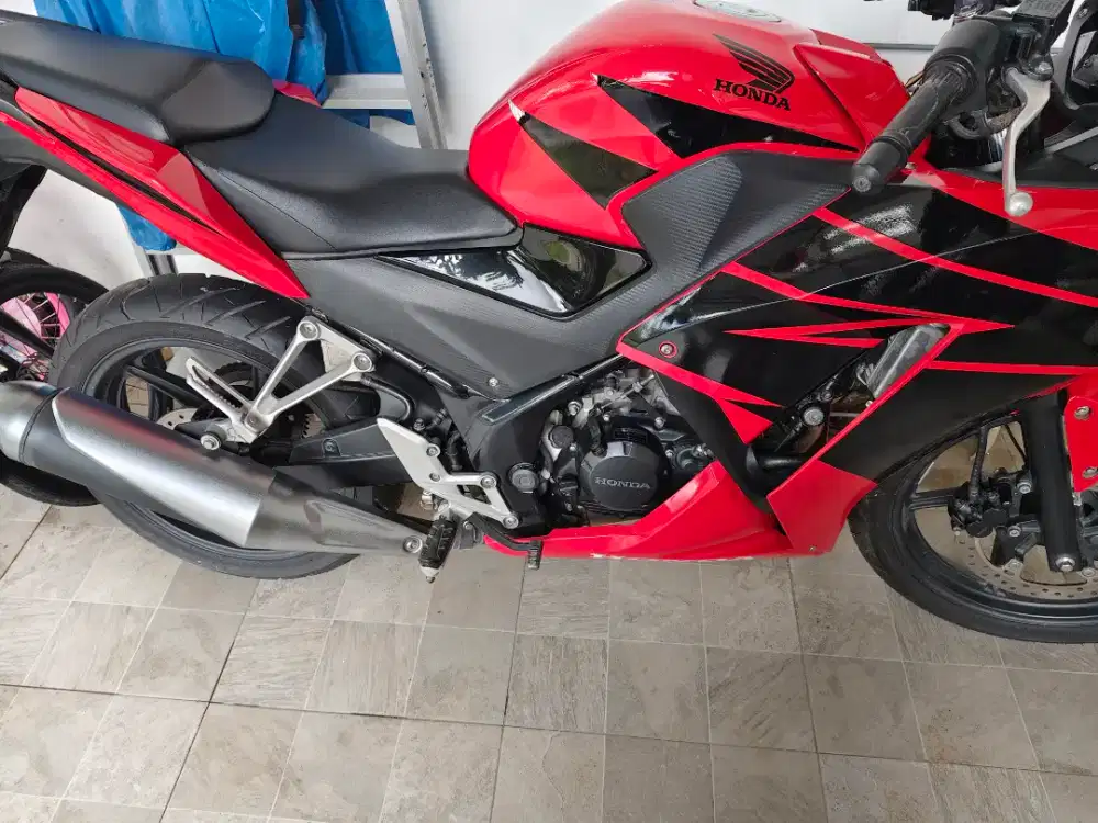 Dijual Honda CBR 150 Tahun 2015