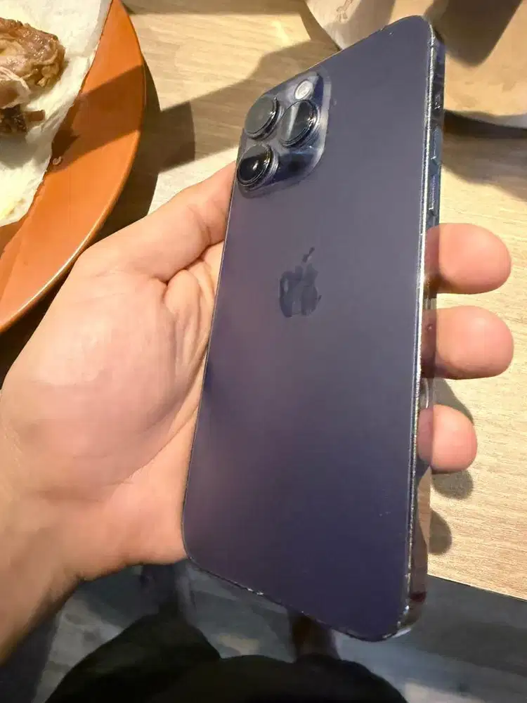 Iphone 14 probmax 128Gb warna ungu (deep Purple) bea cukia sdh bayar ,