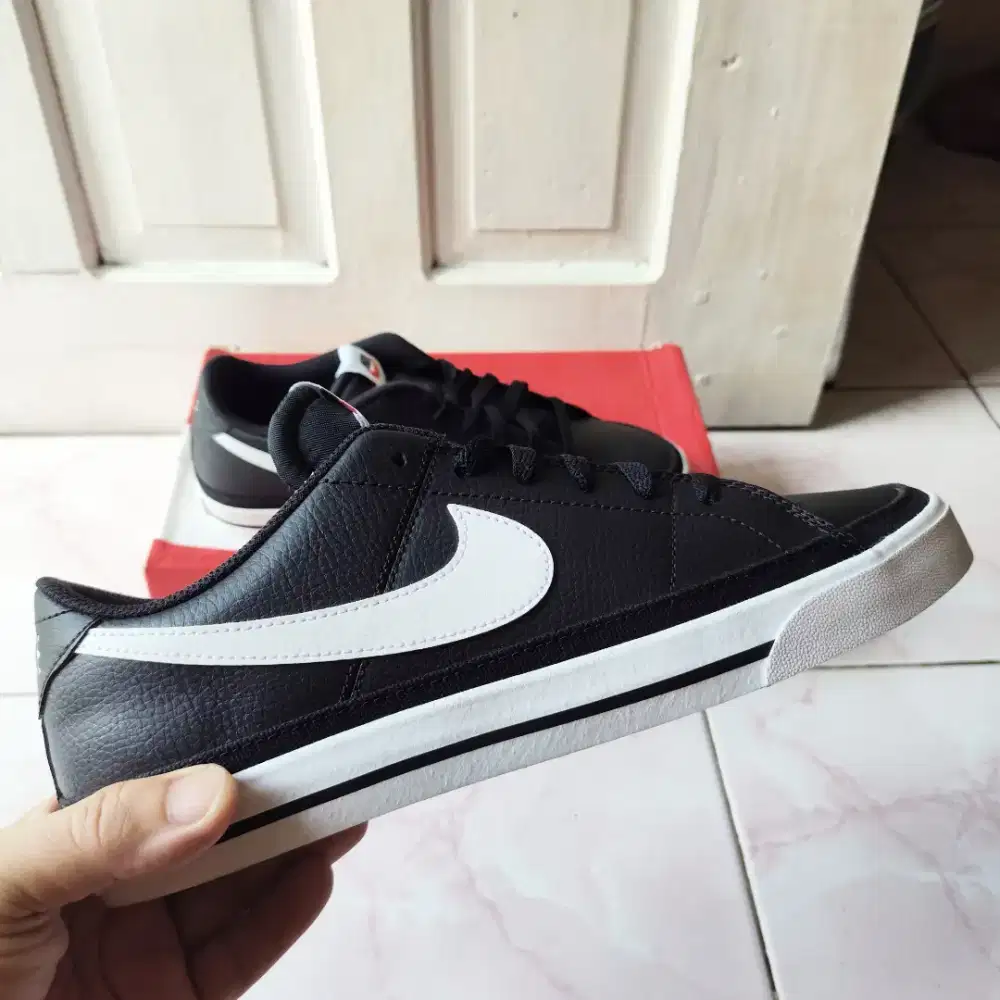 (BNIB) Sepatu Casual Nike Original Size 42