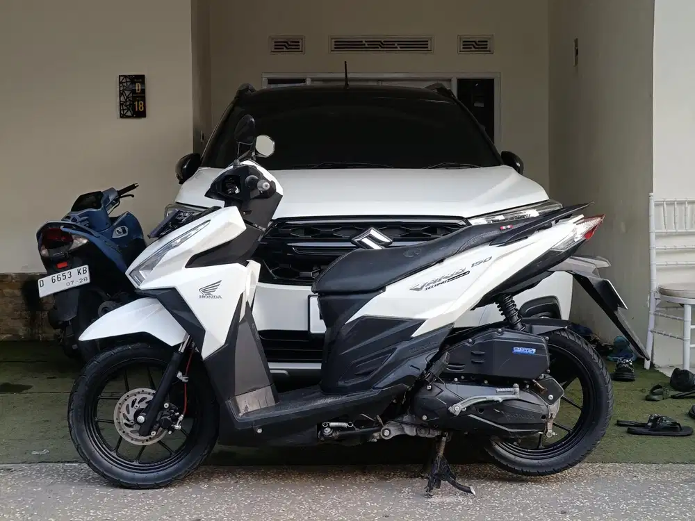 Vario 150 tahun 2017 pajak isi/tt boleh gan cash lebih bagus