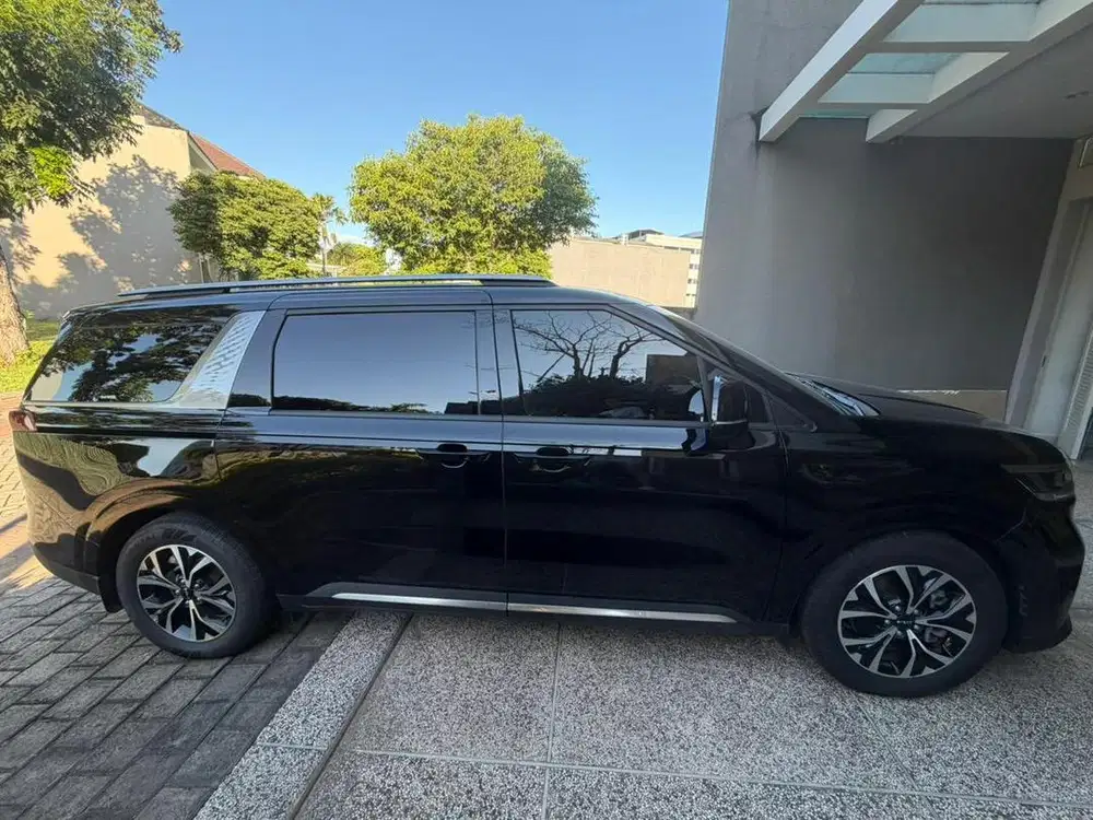 Kia Carnival 2023 11 Seater Jual Cepat!